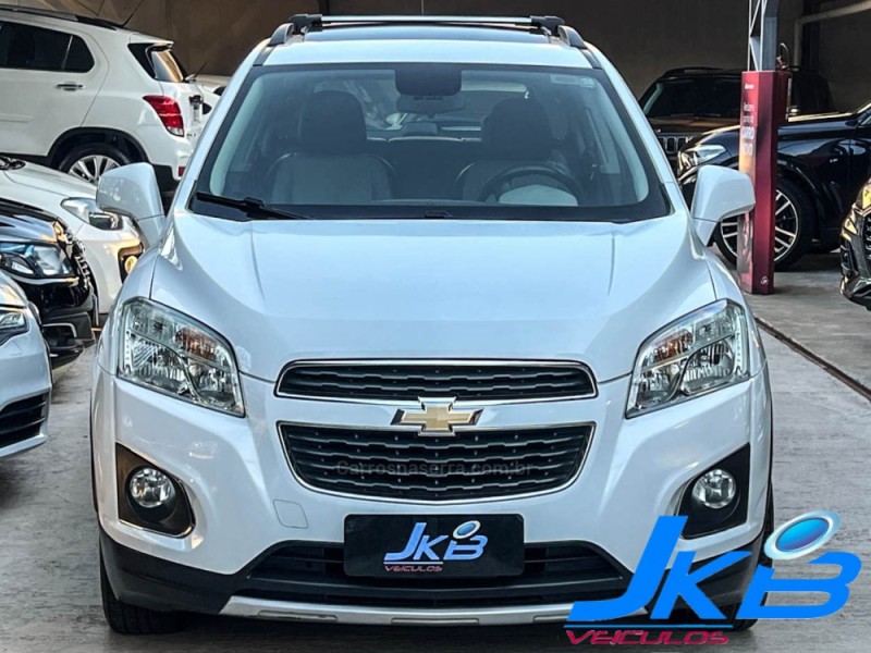 TRACKER 1.8 MPFI LTZ 4X2 16V FLEX 4P AUTOMÁTICO - 2015 - NOVO HAMBURGO
