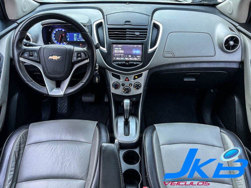 TRACKER 1.8 MPFI LTZ 4X2 16V FLEX 4P AUTOMÁTICO - 2015 - NOVO HAMBURGO