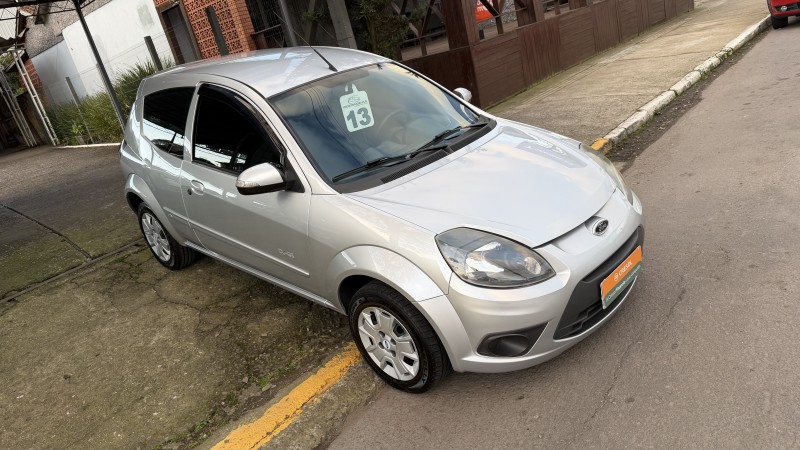 KA 1.0 MPI CLASS 8V FLEX 2P MANUAL - 2013 - GARIBALDI