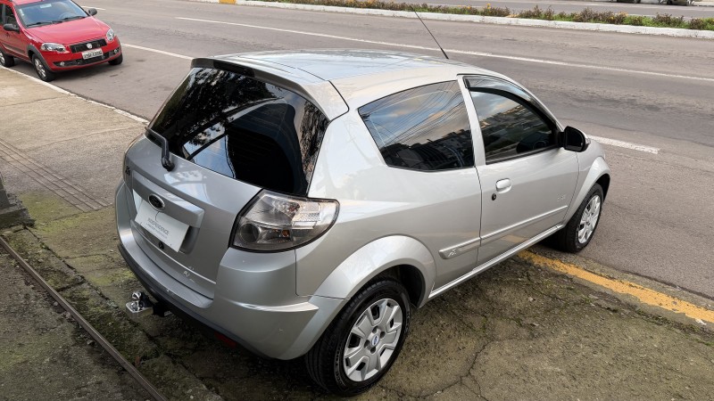 KA 1.0 MPI CLASS 8V FLEX 2P MANUAL - 2013 - GARIBALDI