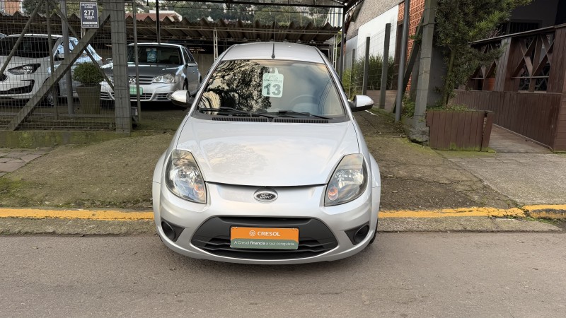 KA 1.0 MPI CLASS 8V FLEX 2P MANUAL - 2013 - GARIBALDI