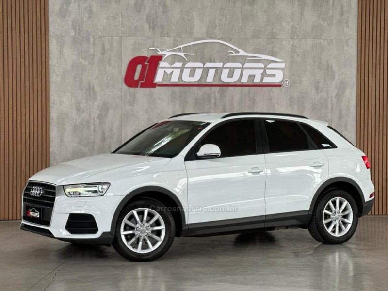 Q3 1.4 TFSI AMBIENTE FLEX 4P S TRONIC - 2017 - NOVO HAMBURGO