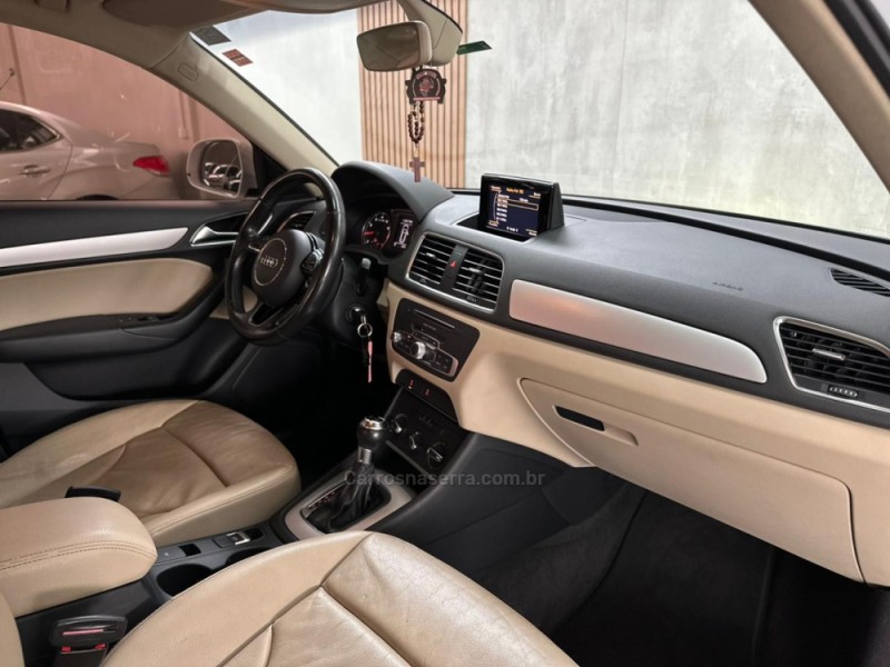 Q3 1.4 TFSI AMBIENTE FLEX 4P S TRONIC - 2017 - NOVO HAMBURGO