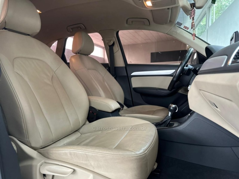 Q3 1.4 TFSI AMBIENTE FLEX 4P S TRONIC - 2017 - NOVO HAMBURGO