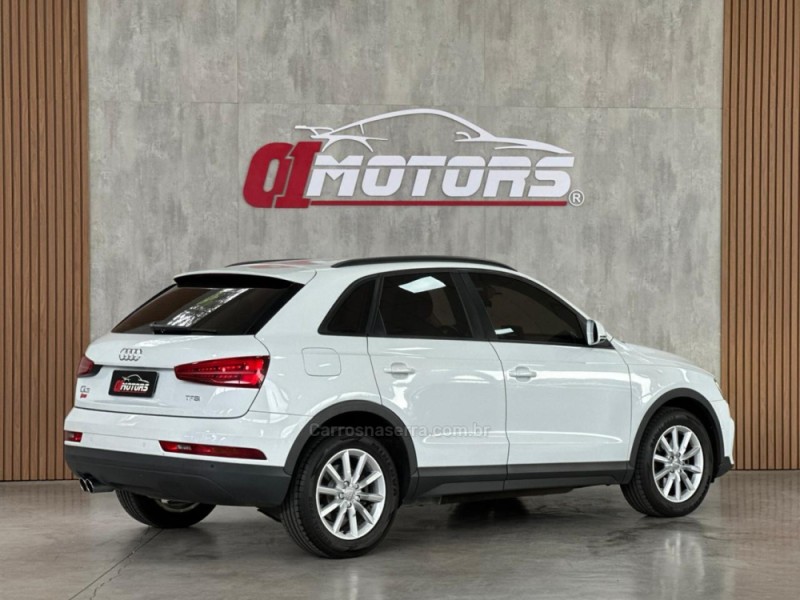Q3 1.4 TFSI AMBIENTE FLEX 4P S TRONIC - 2017 - NOVO HAMBURGO