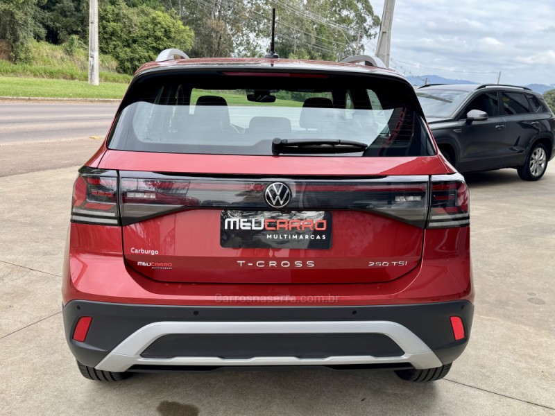 T-CROSS 1.4 HIGHLINE TSI 16V FLEX 4P AUTOMÁTICO - 2025 - LAJEADO
