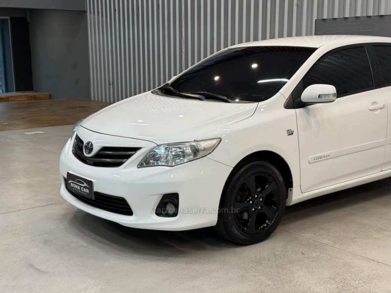 COROLLA 2.0 XEI 16V FLEX 4P AUTOMÁTICO - 2014 - CAXIAS DO SUL