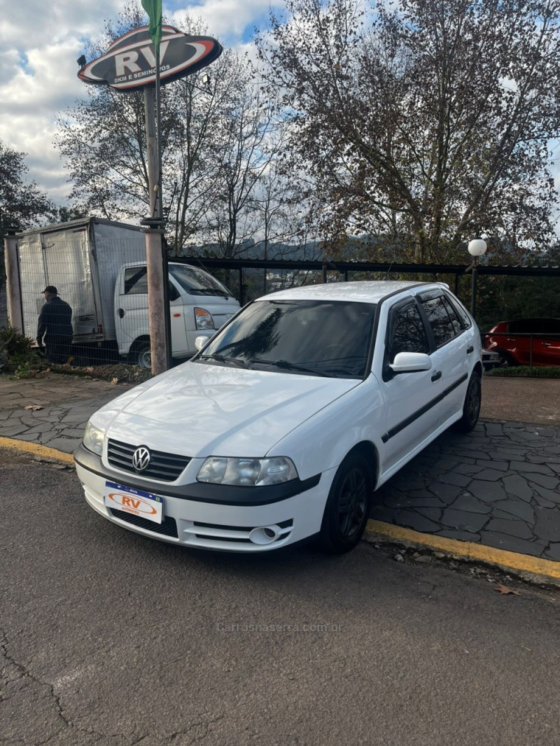 gol 1.0 mi 16v gasolina 4p manual g.iii 2003 carlos barbosa