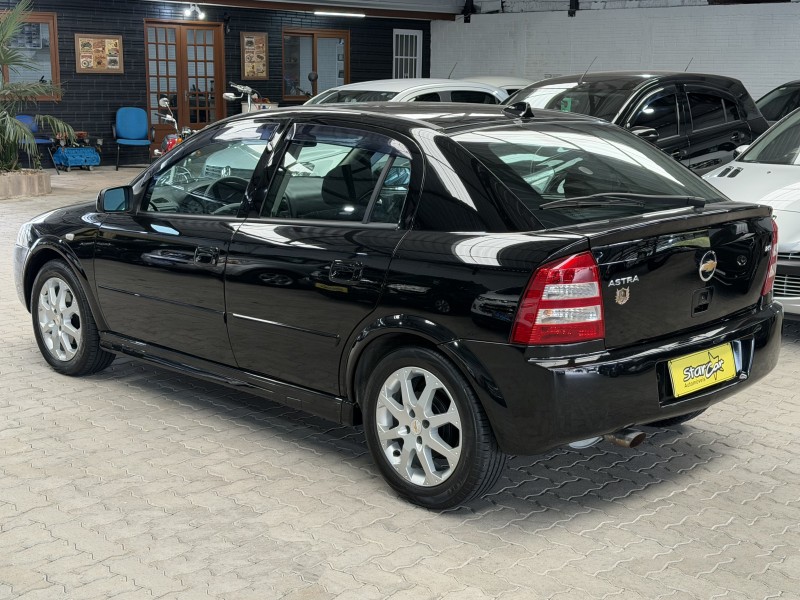 ASTRA 2.0 MPFI ADVANTAGE 8V FLEX 4P MANUAL - 2011 - CAXIAS DO SUL