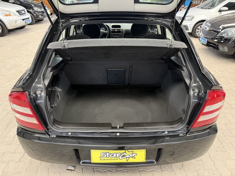 ASTRA 2.0 MPFI ADVANTAGE 8V FLEX 4P MANUAL - 2011 - CAXIAS DO SUL