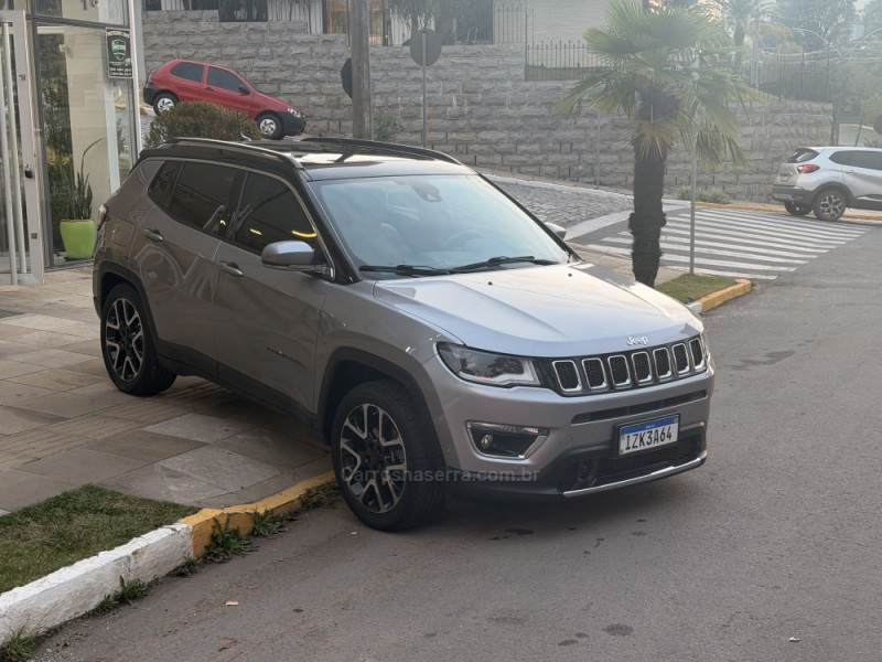 COMPASS 2.0 16V FLEX LIMITED AUTOMÁTICO - 2019 - FARROUPILHA