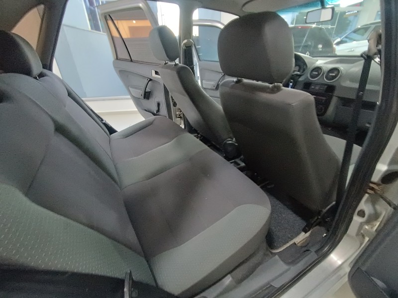 GOL 1.6 MI POWER 8V FLEX 4P MANUAL G.IV - 2006 - FLORES DA CUNHA