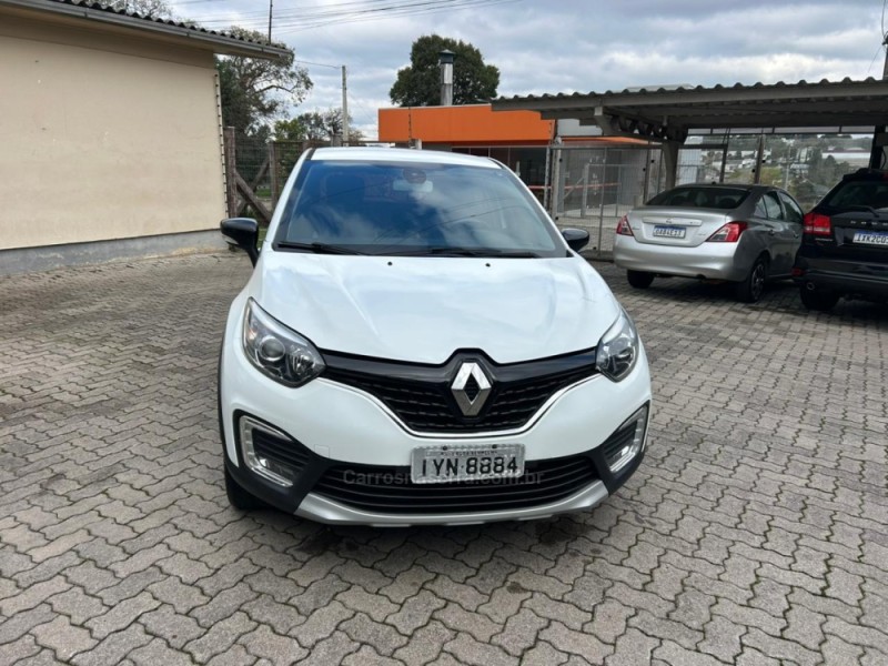 CAPTUR 1.6 16V INTENSE BOSE FLEX 4P AUTOMÁTICO - 2018 - BENTO GONçALVES