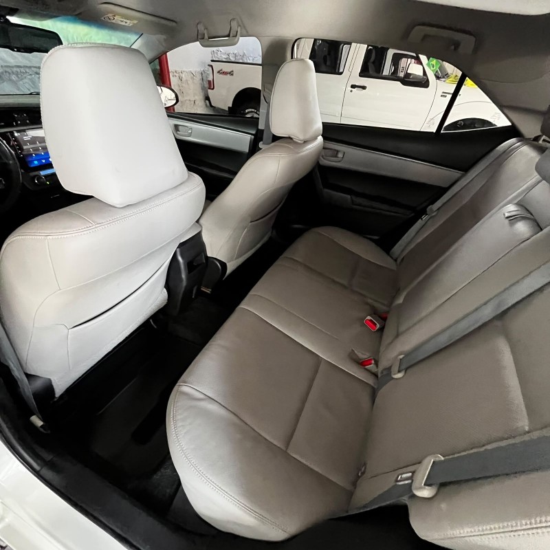 COROLLA 2.0 XEI 16V FLEX 4P AUTOMÁTICO - 2015 - CAXIAS DO SUL