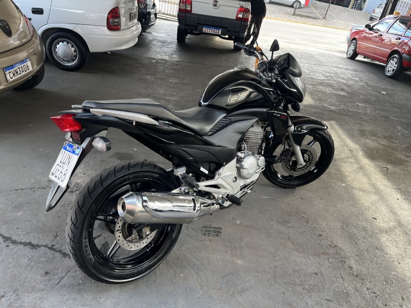 CB 300R  - 2014 - CAXIAS DO SUL