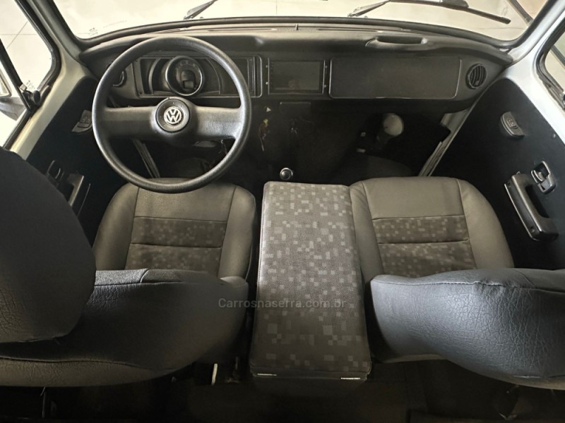 KOMBI 1.4 MI STD 8V FLEX 4P MANUAL - 2011 - SAPIRANGA