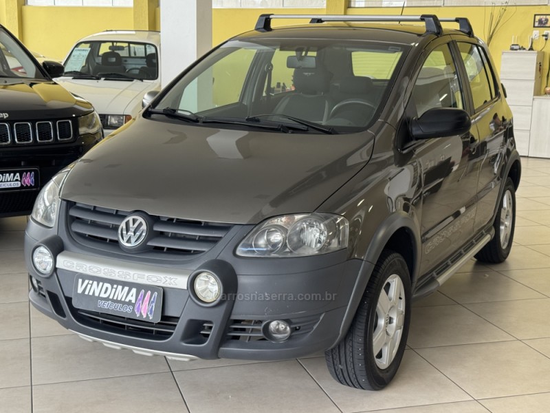 CROSSFOX 1.6 MI FLEX 8V 4P MANUAL - 2010 - FLORES DA CUNHA