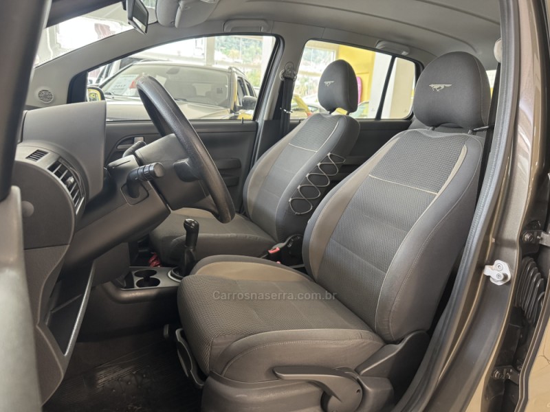 CROSSFOX 1.6 MI FLEX 8V 4P MANUAL - 2010 - FLORES DA CUNHA