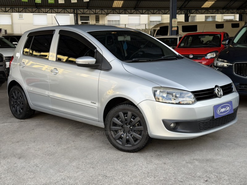 FOX 1.0 MI 8V FLEX 4P MANUAL - 2012 - CAXIAS DO SUL