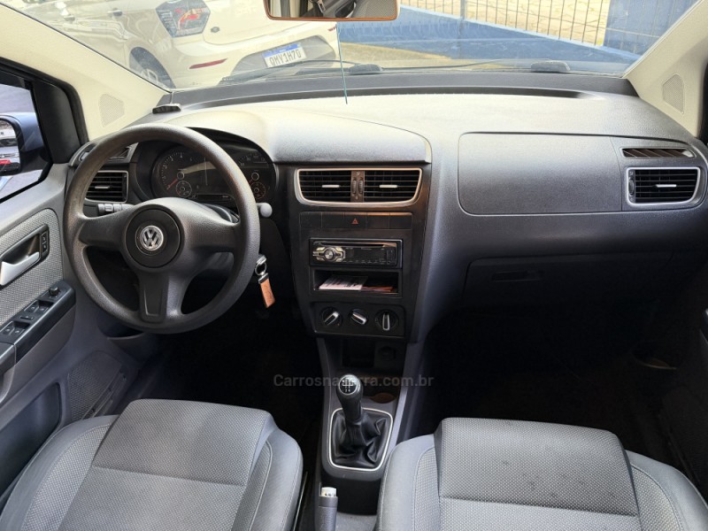 FOX 1.0 MI 8V FLEX 4P MANUAL - 2012 - CAXIAS DO SUL