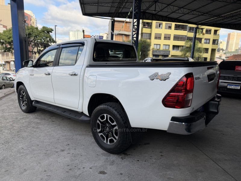 HILUX 2.8 4X4 CD 8V DIESEL 4P MANUAL - 2022 - CAXIAS DO SUL