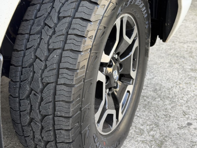 HILUX 2.8 4X4 CD 8V DIESEL 4P MANUAL - 2022 - CAXIAS DO SUL