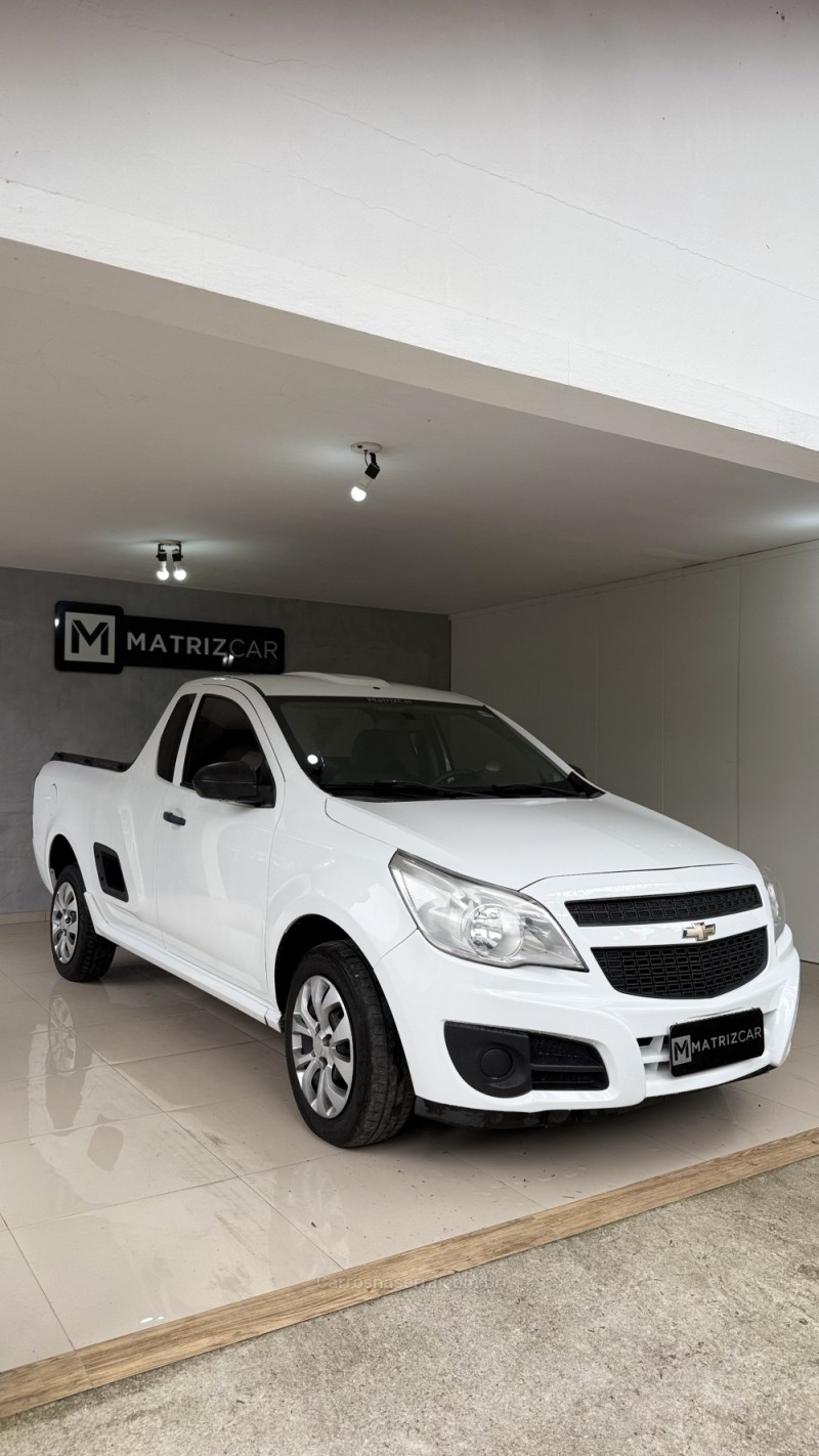 MONTANA 1.4 MPFI LS CS 8V FLEX 2P MANUAL - 2018 - CANELA