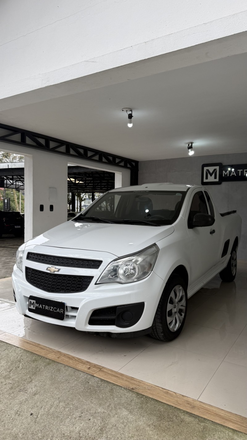 MONTANA 1.4 MPFI LS CS 8V FLEX 2P MANUAL - 2018 - CANELA