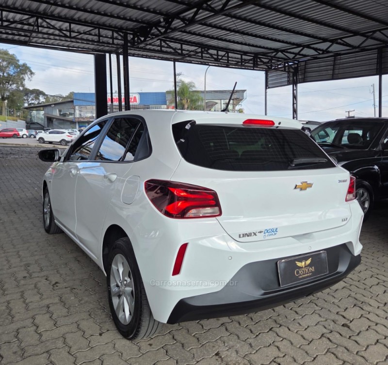 ONIX 1.0 LTZ 12V TURBO FLEX 4P AUTOMÁTICO - 2021 - CAXIAS DO SUL