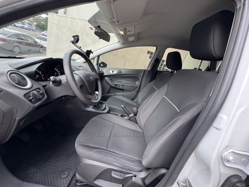 FIESTA 1.6 SE HATCH 16V FLEX 4P MANUAL - 2017 - GARIBALDI