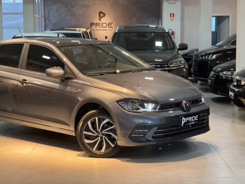 POLO 1.0 170 TSI 12V HIGHLINE FLEX 4P AUTOMÁTICO - 2024 - CAXIAS DO SUL