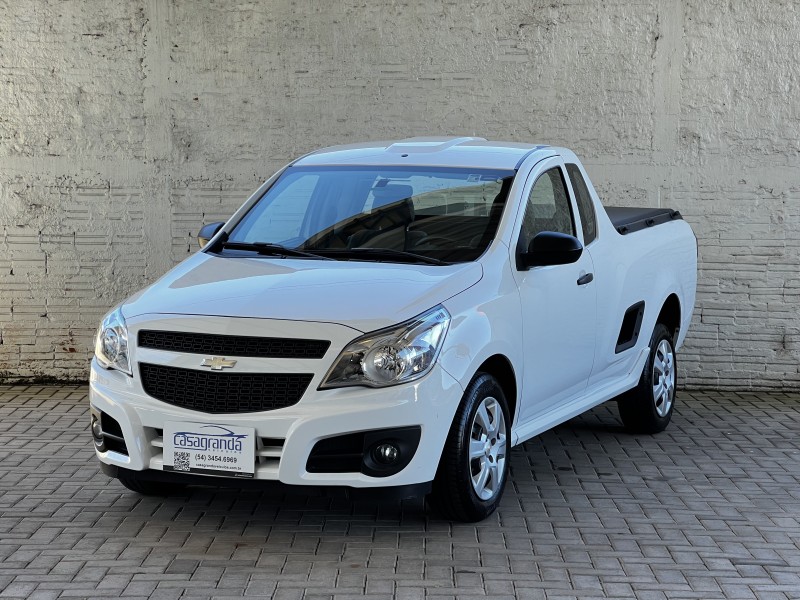 MONTANA 1.4 MPFI LS CS 8V FLEX 2P MANUAL