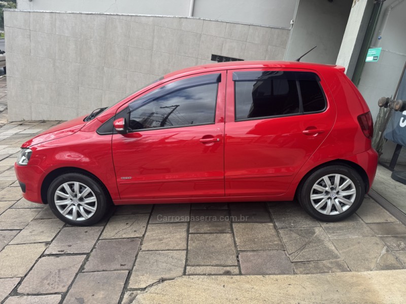 FOX 1.6 MI 8V FLEX 4P MANUAL - 2011 - GARIBALDI
