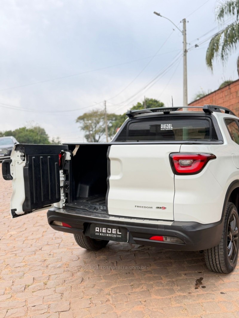 TORO 2.0 16V ULTRA 4X4 AT9 DIESEL 4P AUTOMÁTICO - 2021 - VENâNCIO AIRES