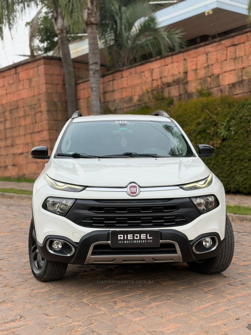 TORO 2.0 16V ULTRA 4X4 AT9 DIESEL 4P AUTOMÁTICO - 2021 - VENâNCIO AIRES