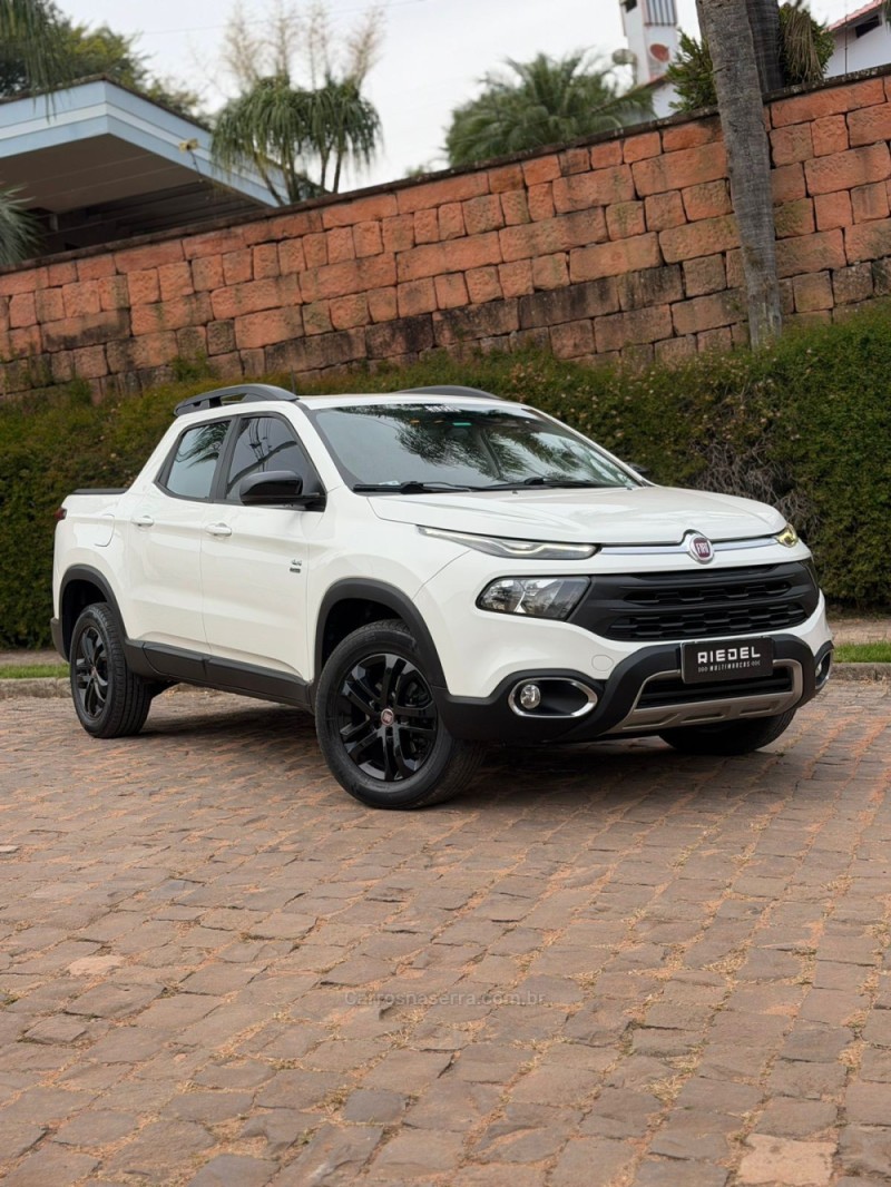 toro 2.0 16v ultra 4x4 at9 diesel 4p automatico 2021 venancio aires