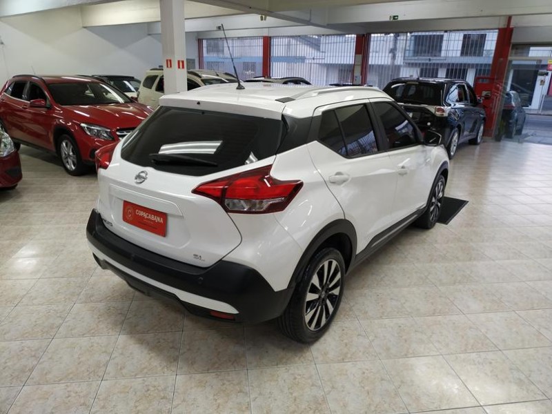 KICKS 1.6 SL 16V FLEXSTAR 4P AUTOMÁTICO - 2017 - CAXIAS DO SUL