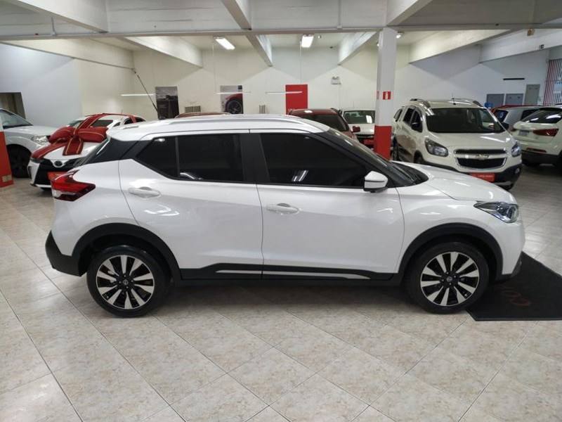 KICKS 1.6 SL 16V FLEXSTAR 4P AUTOMÁTICO - 2017 - CAXIAS DO SUL