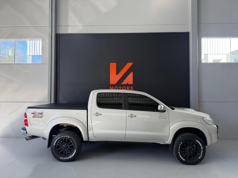 HILUX 3.0 SRV 4X4 CD 16V TURBO INTERCOOLER DIESEL 4P AUTOMÁTICO - 2014 - CARLOS BARBOSA