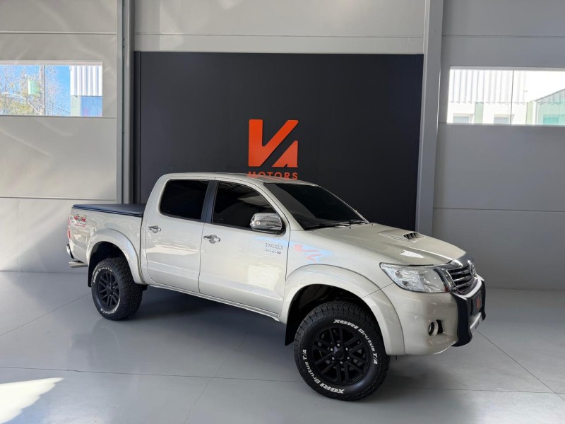 hilux 3.0 srv 4x4 cd 16v turbo intercooler diesel 4p automatico 2014 carlos barbosa
