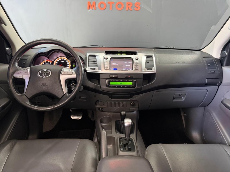 HILUX 3.0 SRV 4X4 CD 16V TURBO INTERCOOLER DIESEL 4P AUTOMÁTICO - 2014 - CARLOS BARBOSA