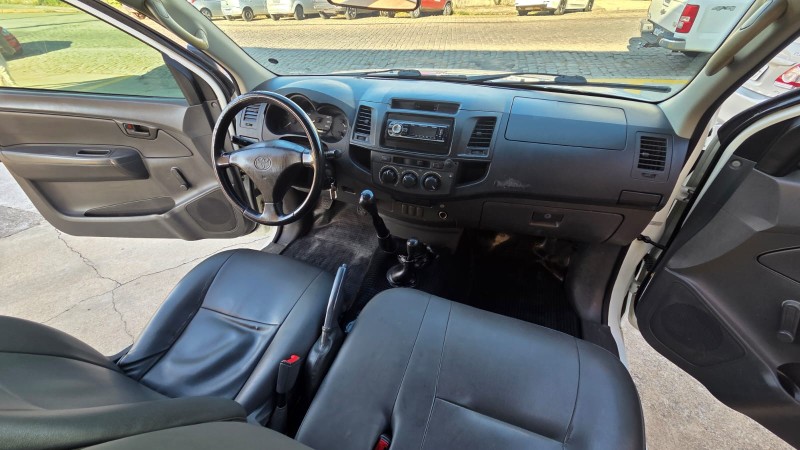 HILUX 2.5 STD 4X4 CS 16V TURBO DIESEL 2P MANUAL - 2012 - CAXIAS DO SUL