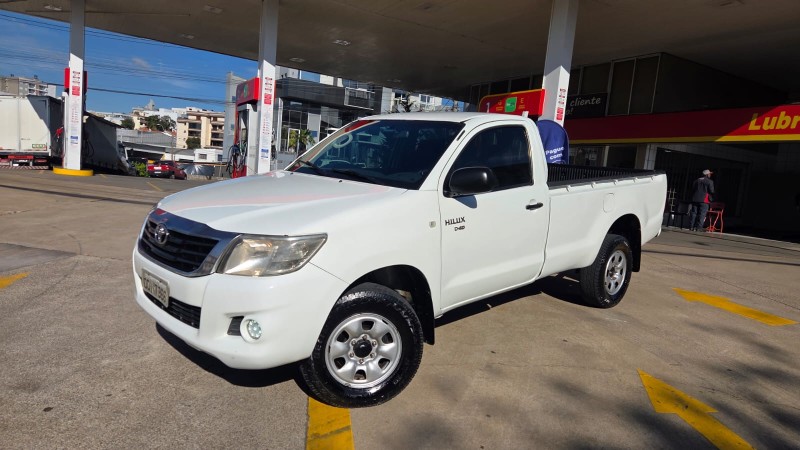 HILUX 2.5 STD 4X4 CS 16V TURBO DIESEL 2P MANUAL - 2012 - CAXIAS DO SUL