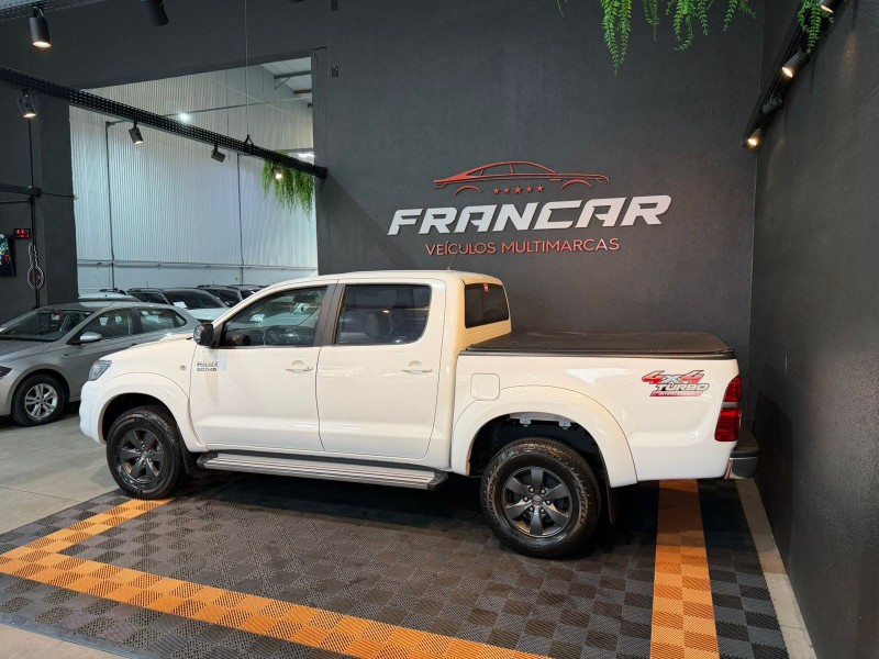 HILUX 3.0 SR 4X4 CD 16V TURBO INTERCOOLER DIESEL 4P AUTOMÁTICO - 2015 - ANTôNIO PRADO