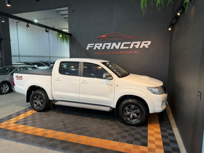 HILUX 3.0 SR 4X4 CD 16V TURBO INTERCOOLER DIESEL 4P AUTOMÁTICO - 2015 - ANTôNIO PRADO