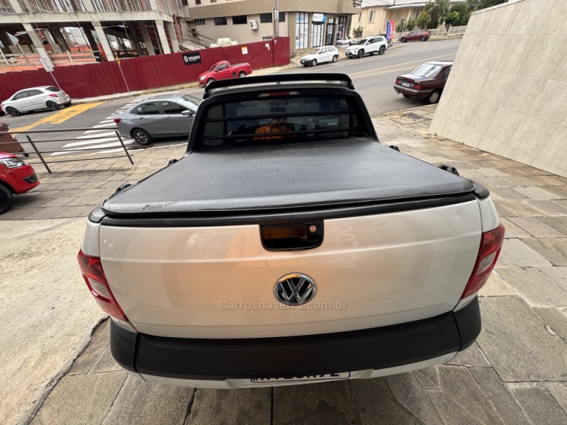 SAVEIRO 1.6 MI TRENDLINE CD 8V FLEX 2P MANUAL - 2015 - GARIBALDI