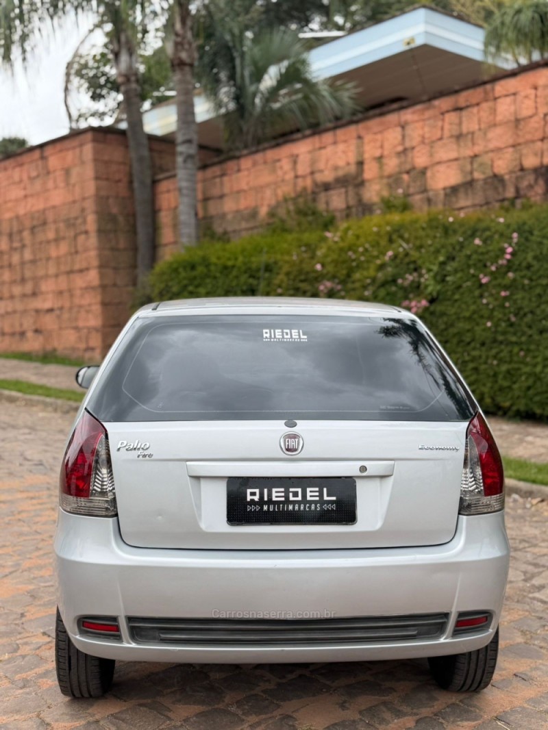 PALIO 1.0 MPI FIRE 8V FLEX 4P MANUAL - 2013 - VENâNCIO AIRES