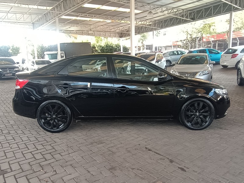 CERATO 1.6 EX3 SEDAN 16V GASOLINA 4P AUTOMÁTICO - 2011 - CAXIAS DO SUL