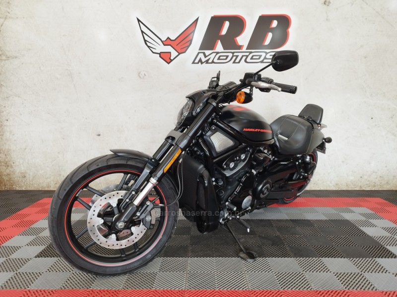 V ROD NIGHT ROD ESPECIAL - 2015 - NOVO HAMBURGO