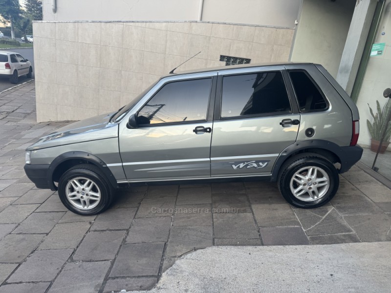 UNO 1.0 MPI MILLE WAY ECONOMY 8V FLEX 4P MANUAL - 2012 - GARIBALDI